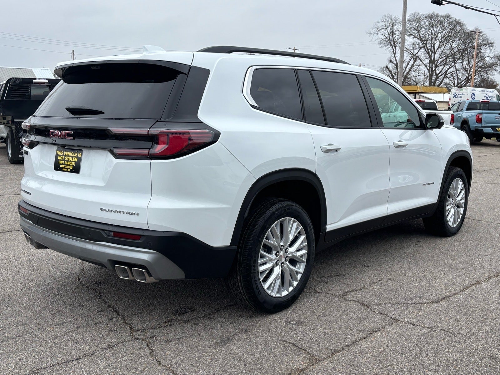 2026 GMC Acadia Elevation