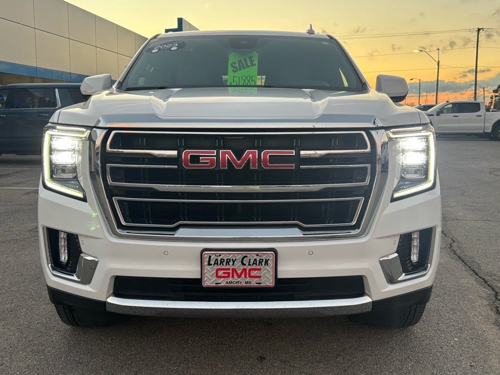2023 GMC Yukon SLT