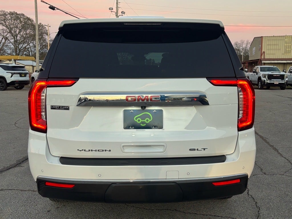 2023 GMC Yukon SLT