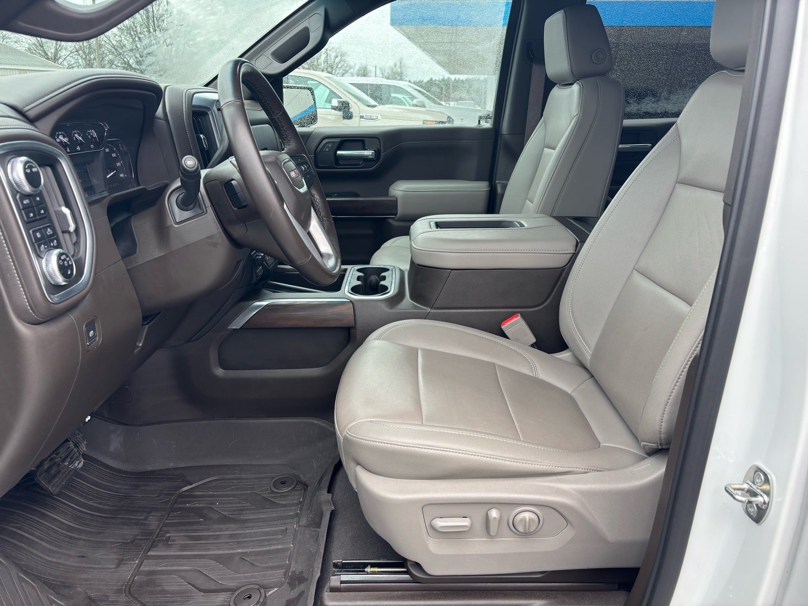 2022 GMC Sierra 1500 Limited SLT