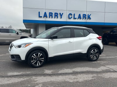 2020 Nissan Kicks SV Xtronic CVT