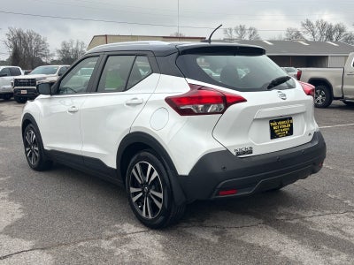 2020 Nissan Kicks SV Xtronic CVT