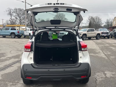 2020 Nissan Kicks SV Xtronic CVT